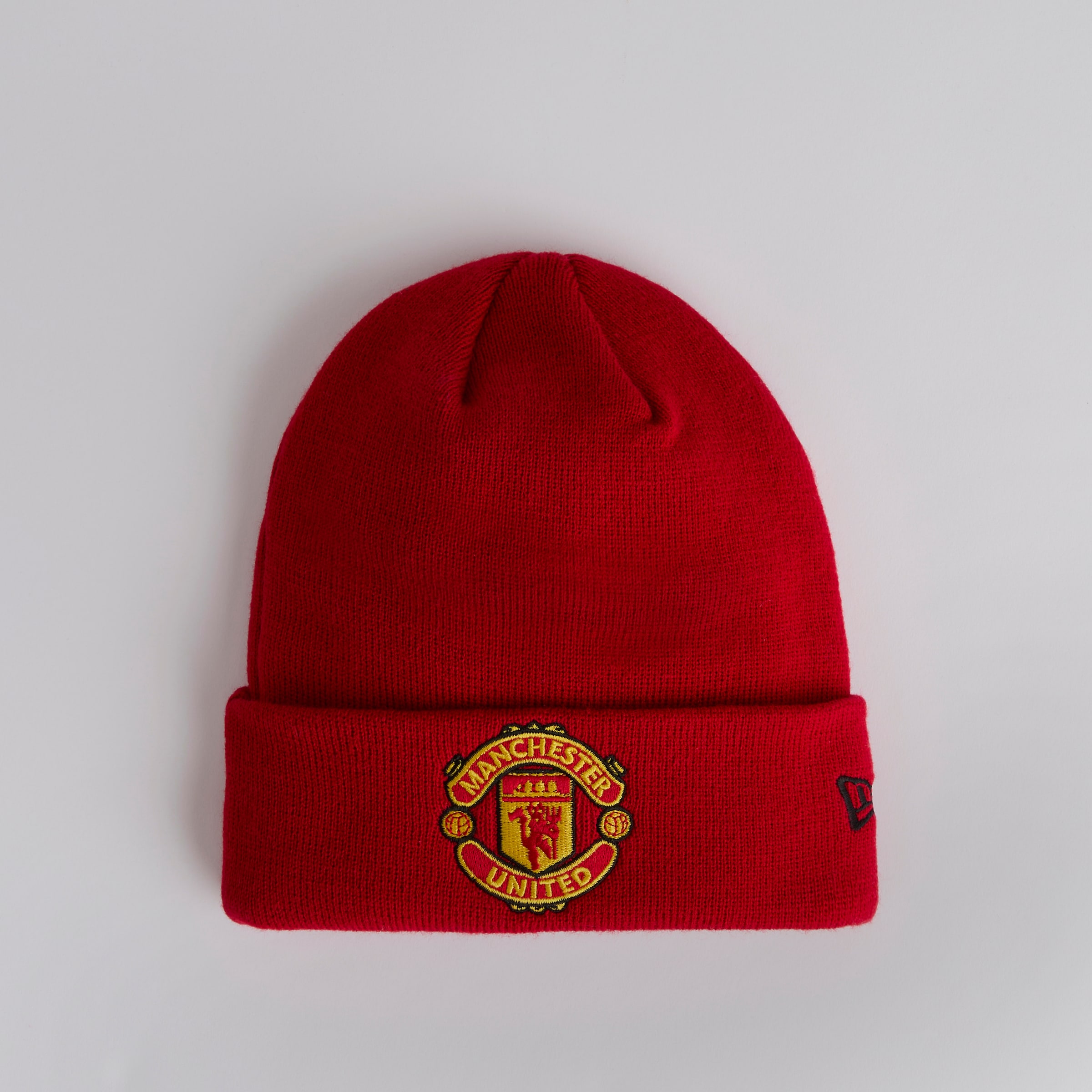 Manchester United x New Era Core Cuff Beanie Red