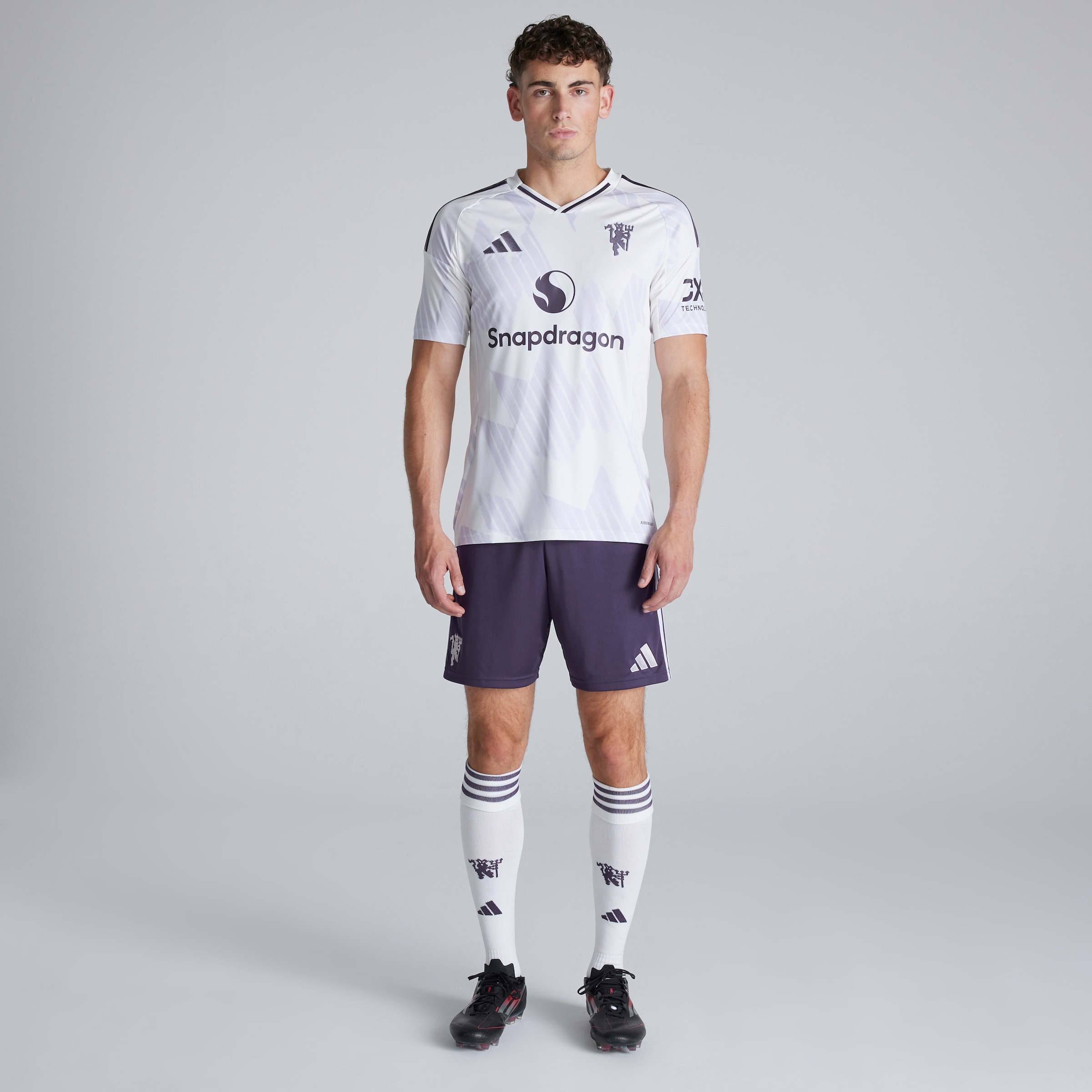 Manchester United 25/26 Away Shorts