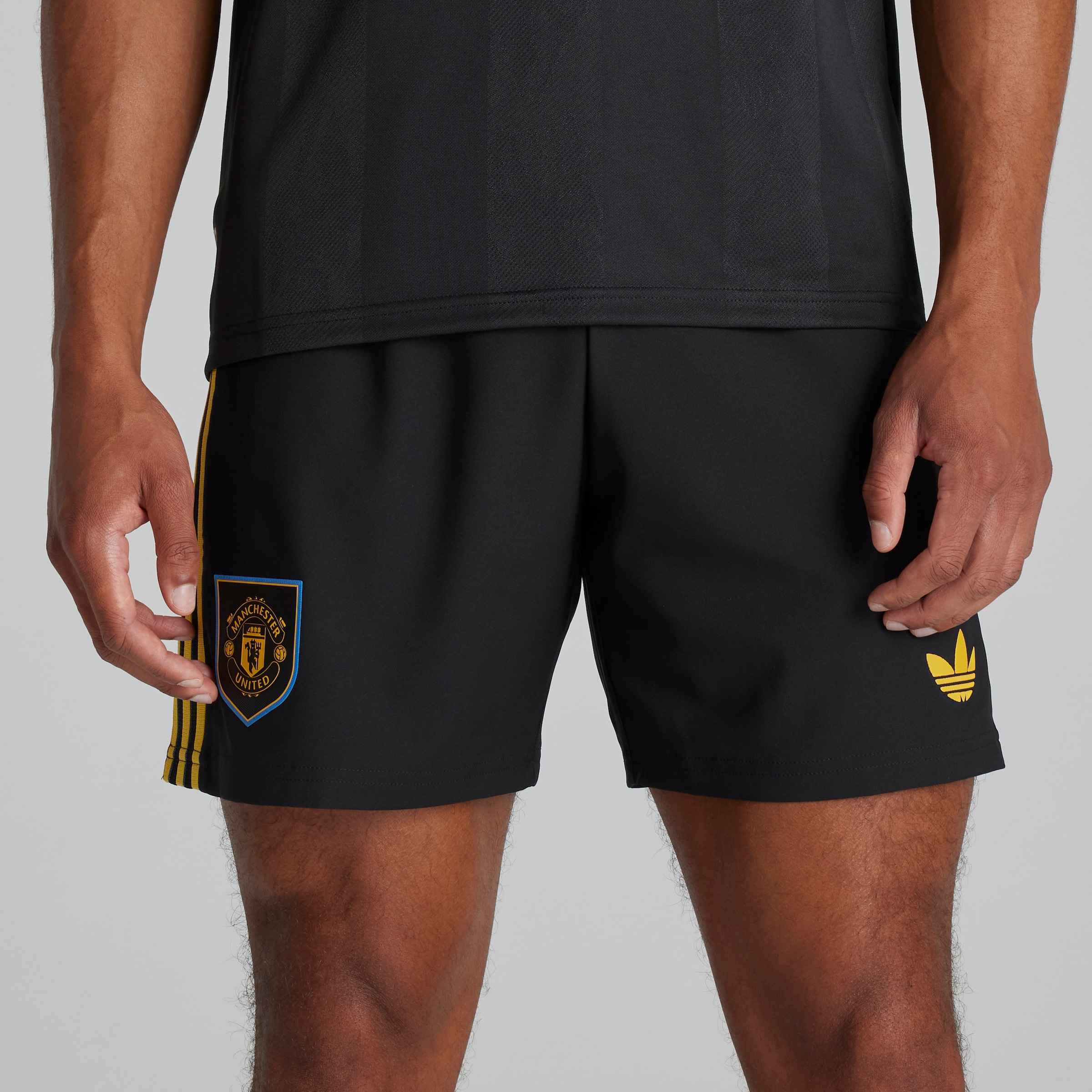 MU Adidas 25/26 Third Mens Authentic Shorts Black