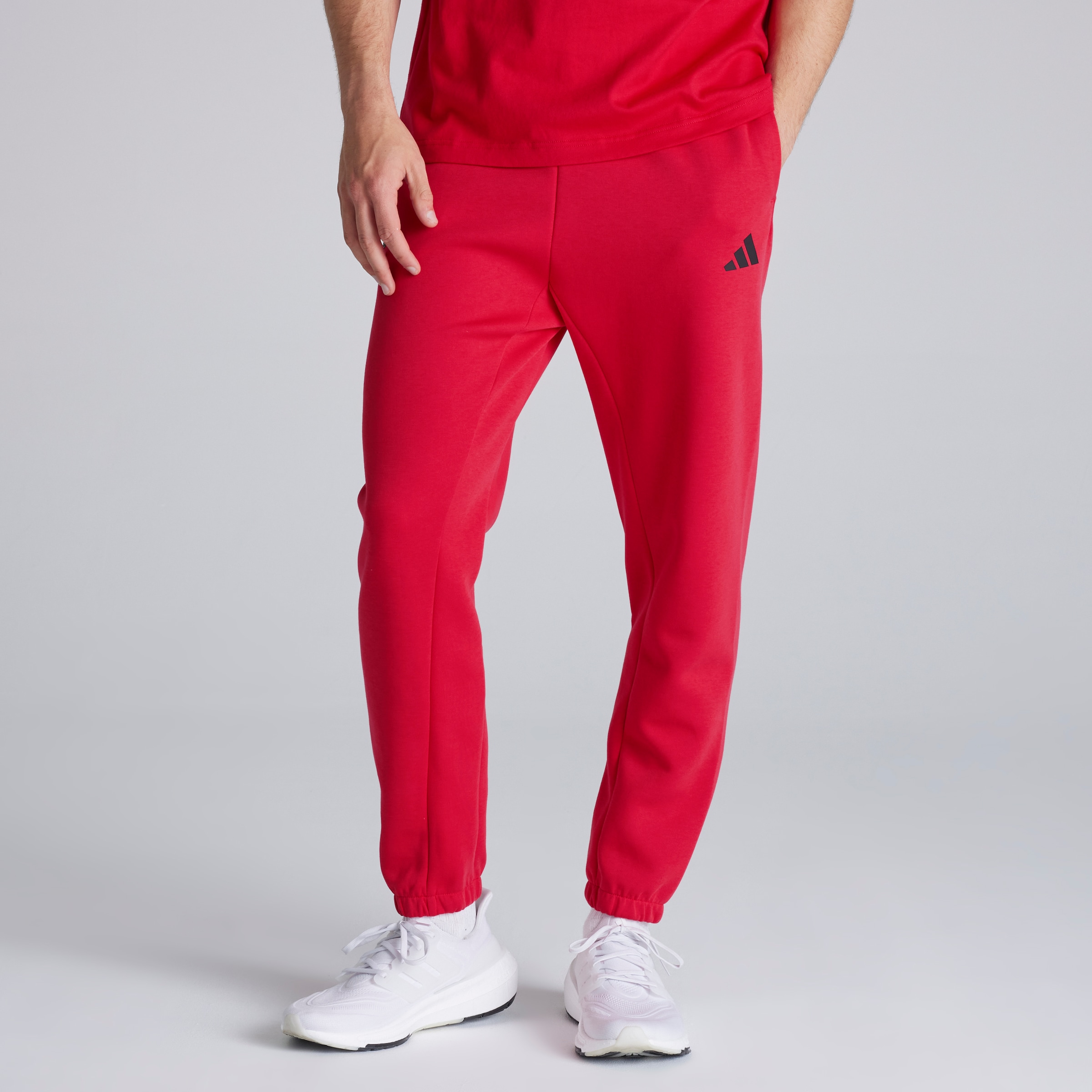 Manchester United x adidas Future Icons Joggers Red