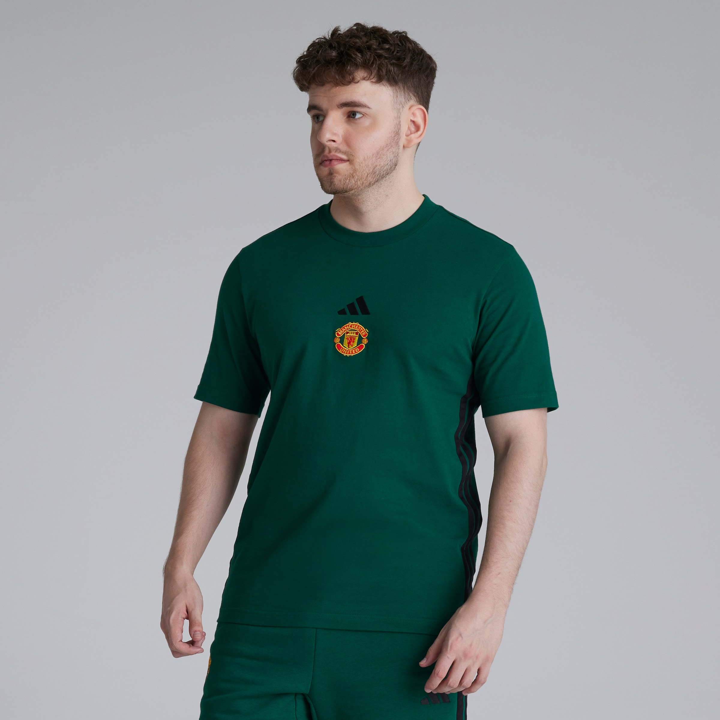 Manchester United x adidas Essentials 3-Stripes Single Jersey T-Shirt Green