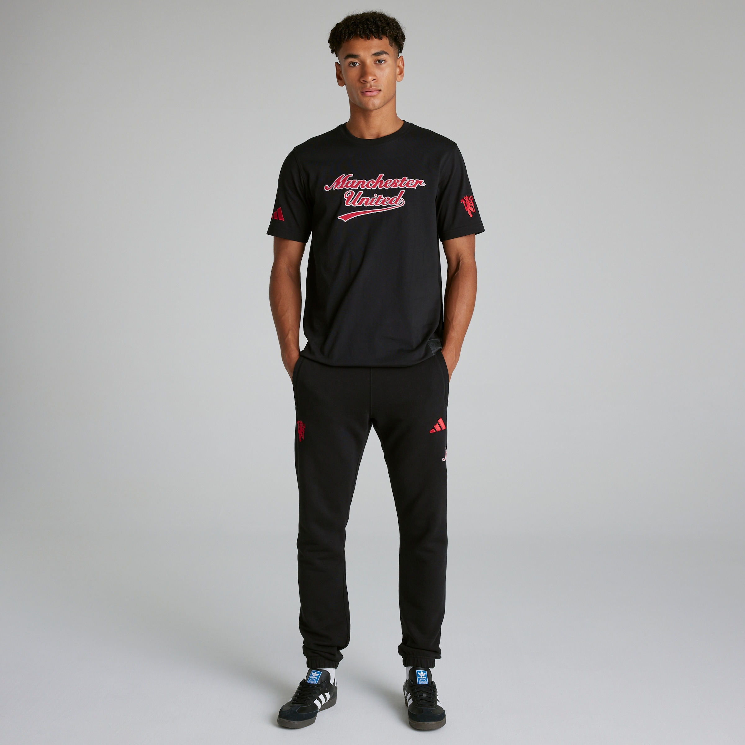 Manchester United x adidas US Pack Tracksuit Bottoms Black
