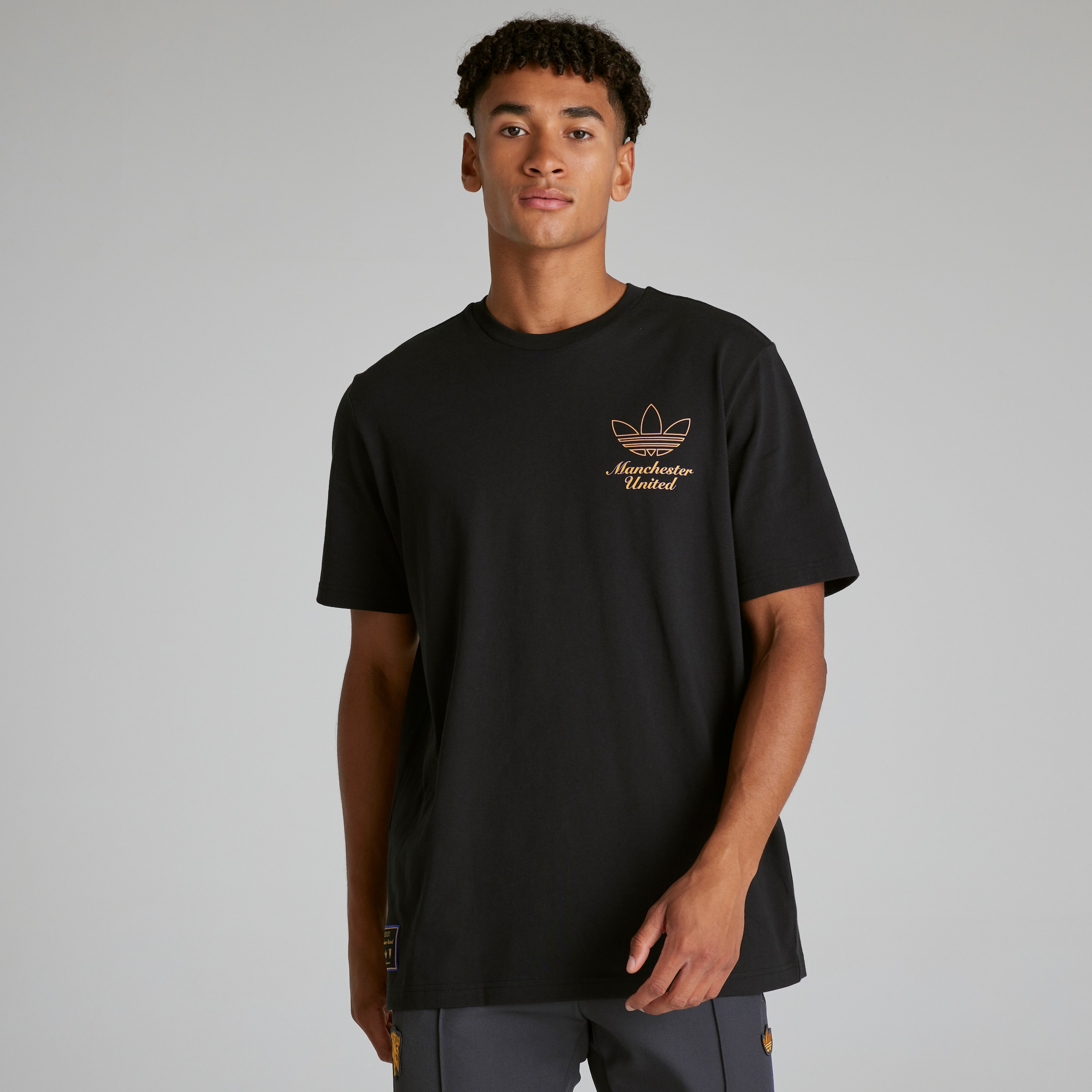 Manchester United Terrace Icons Graphic T-Shirt
