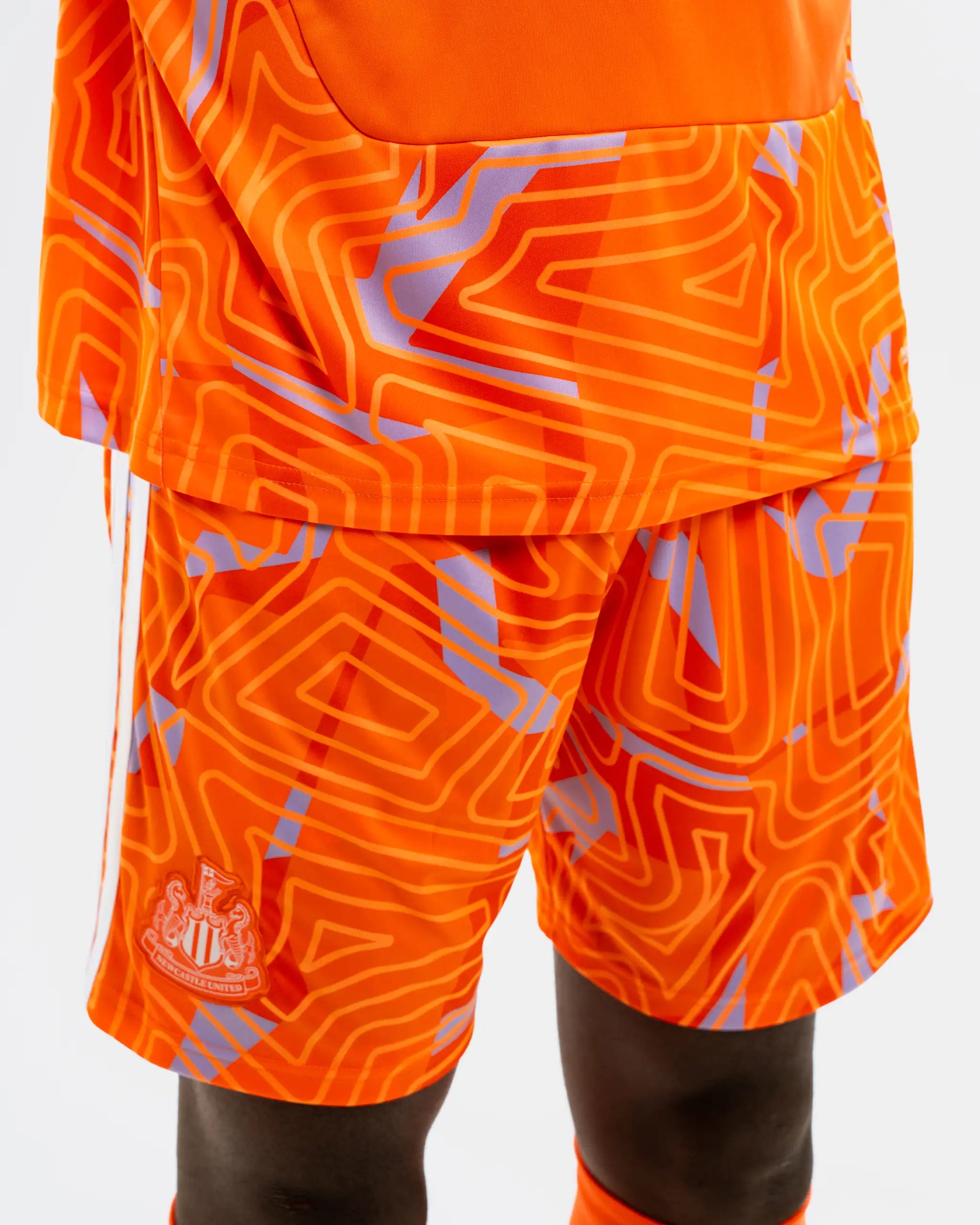 Шорты Newcastle United adidas 26/27 Orange Goalkeeper