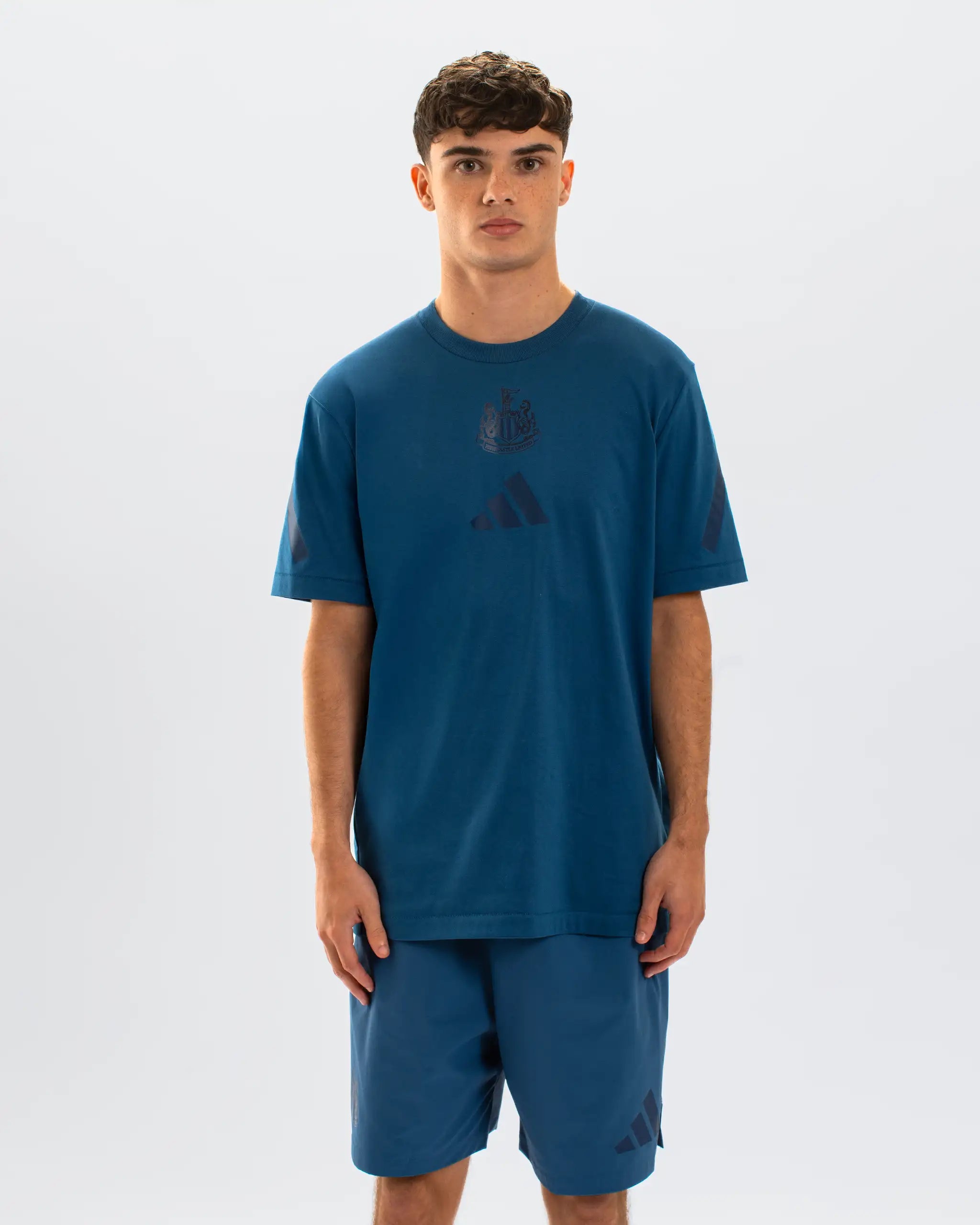Мужская футболка Newcastle United adidas Z.N.E Dusky Petrol