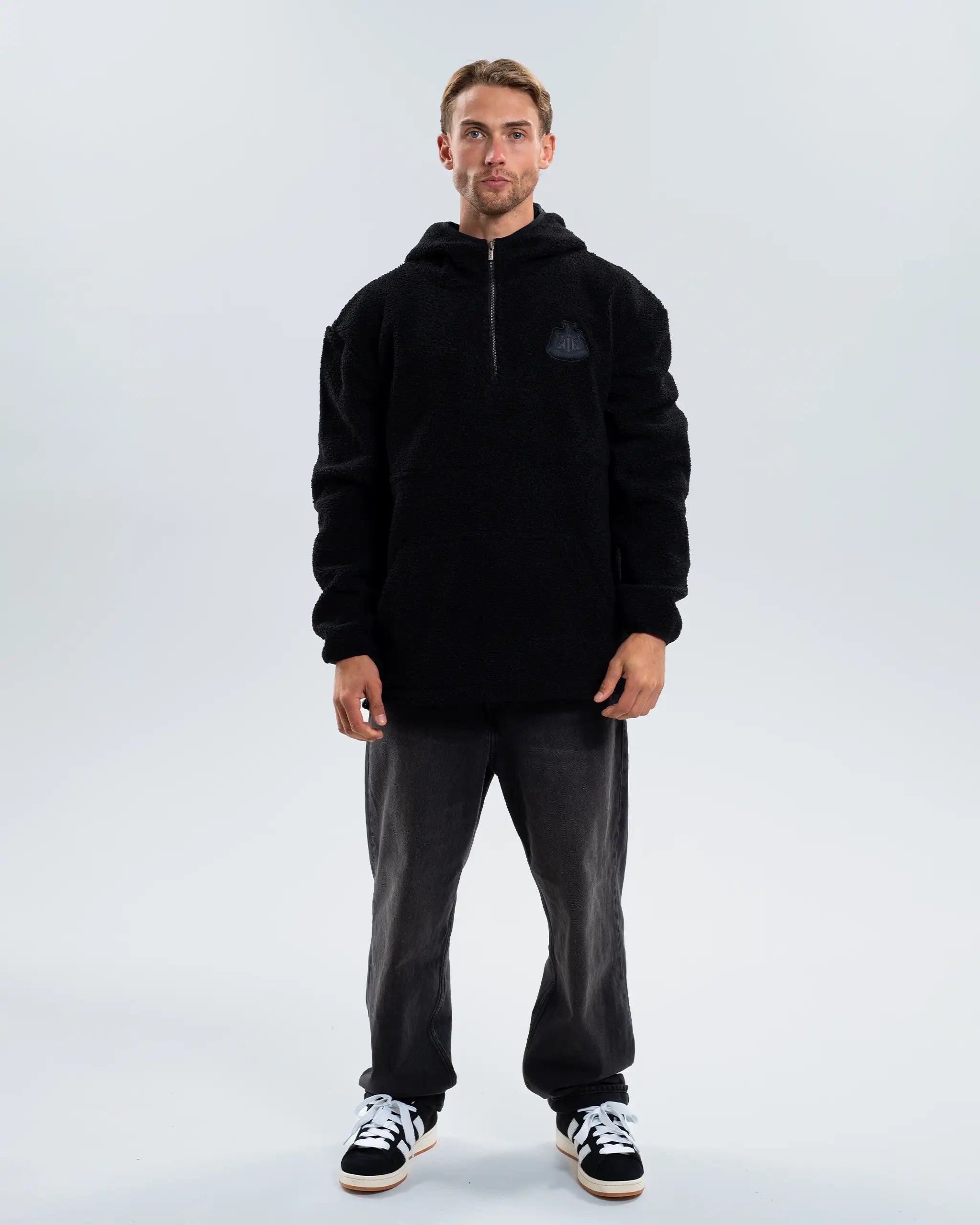 Мужское худи с короткой молнией Newcastle United Black Borg Fleece