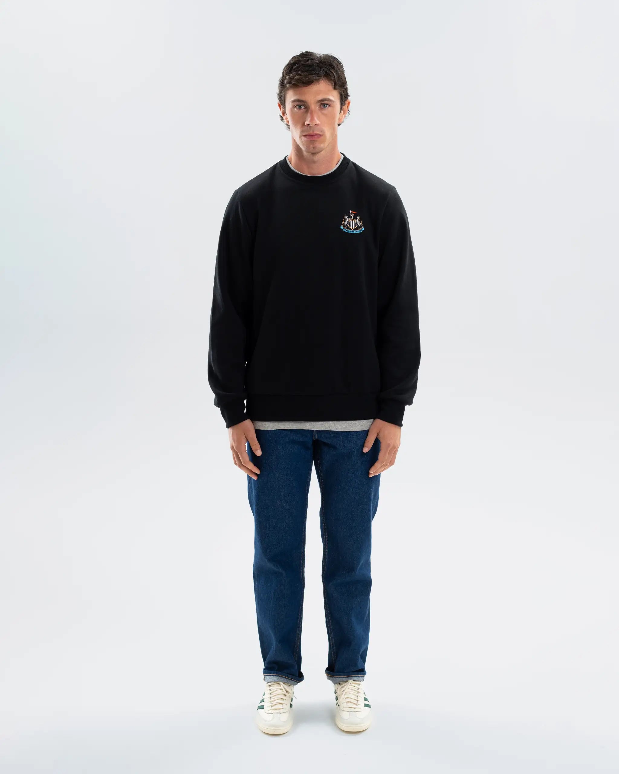 Мужской свитер Newcastle United Essentials Range Black Crew Neck