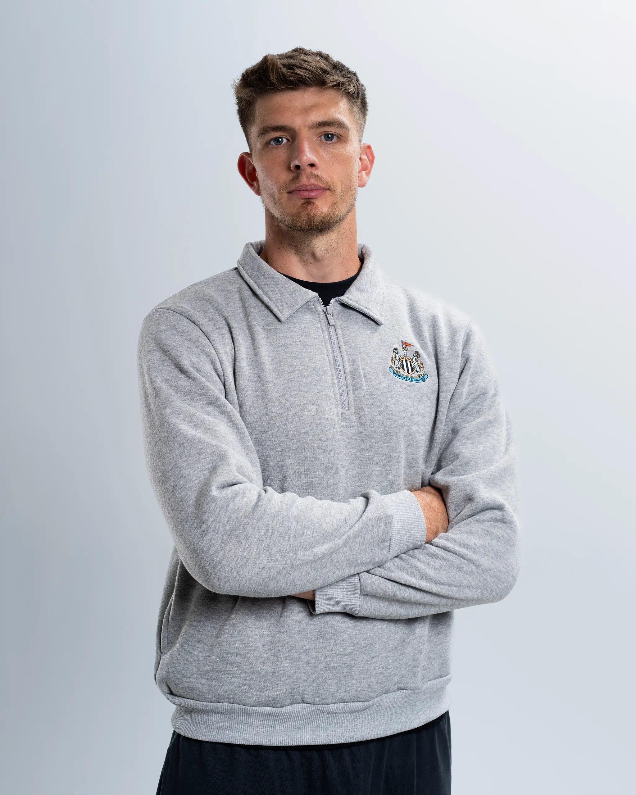 Мужской свитер Newcastle United Essentials Range Grey 1/4 Zip