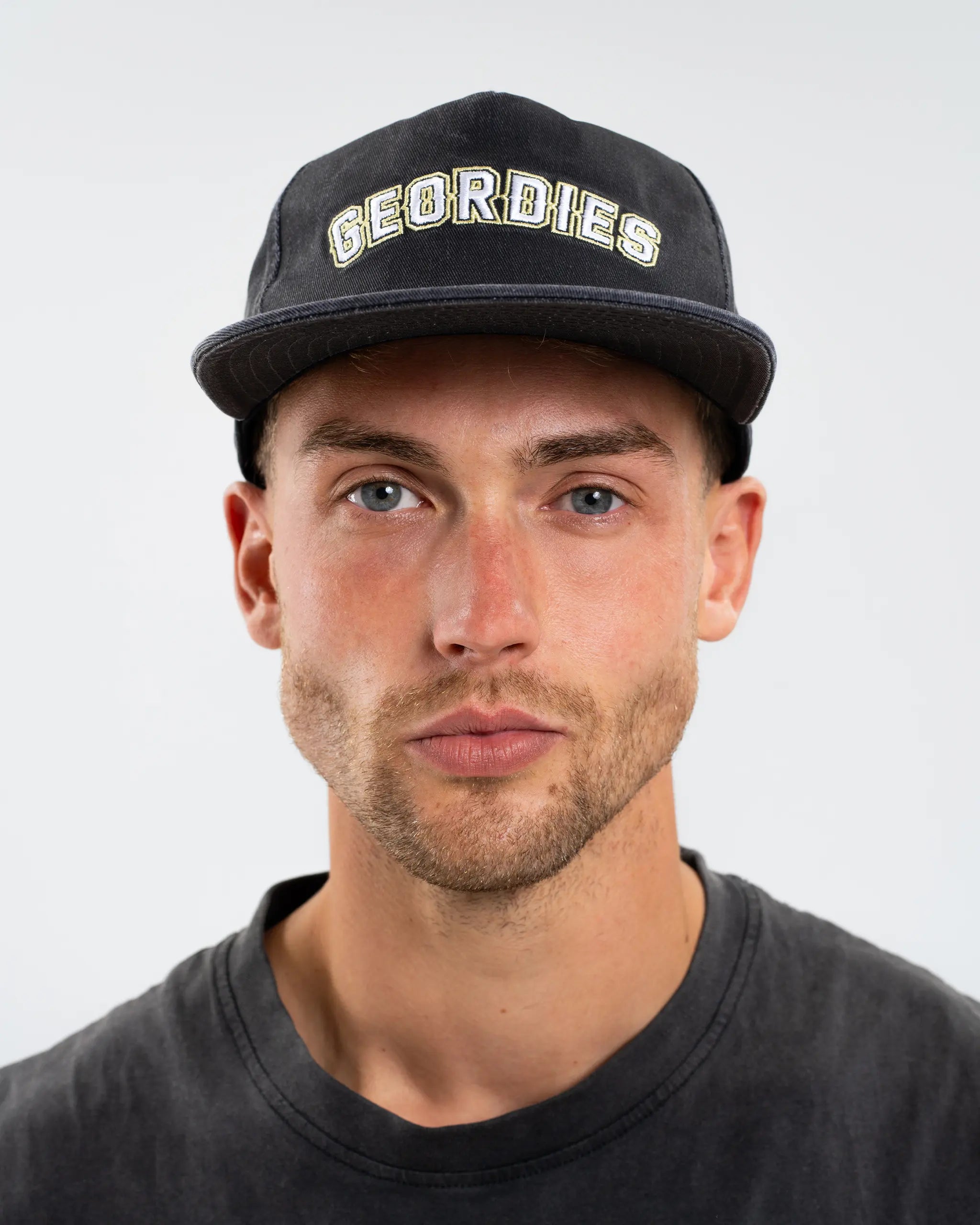 Кепка Newcastle United New Era Black Italian Washed 19TWENTY