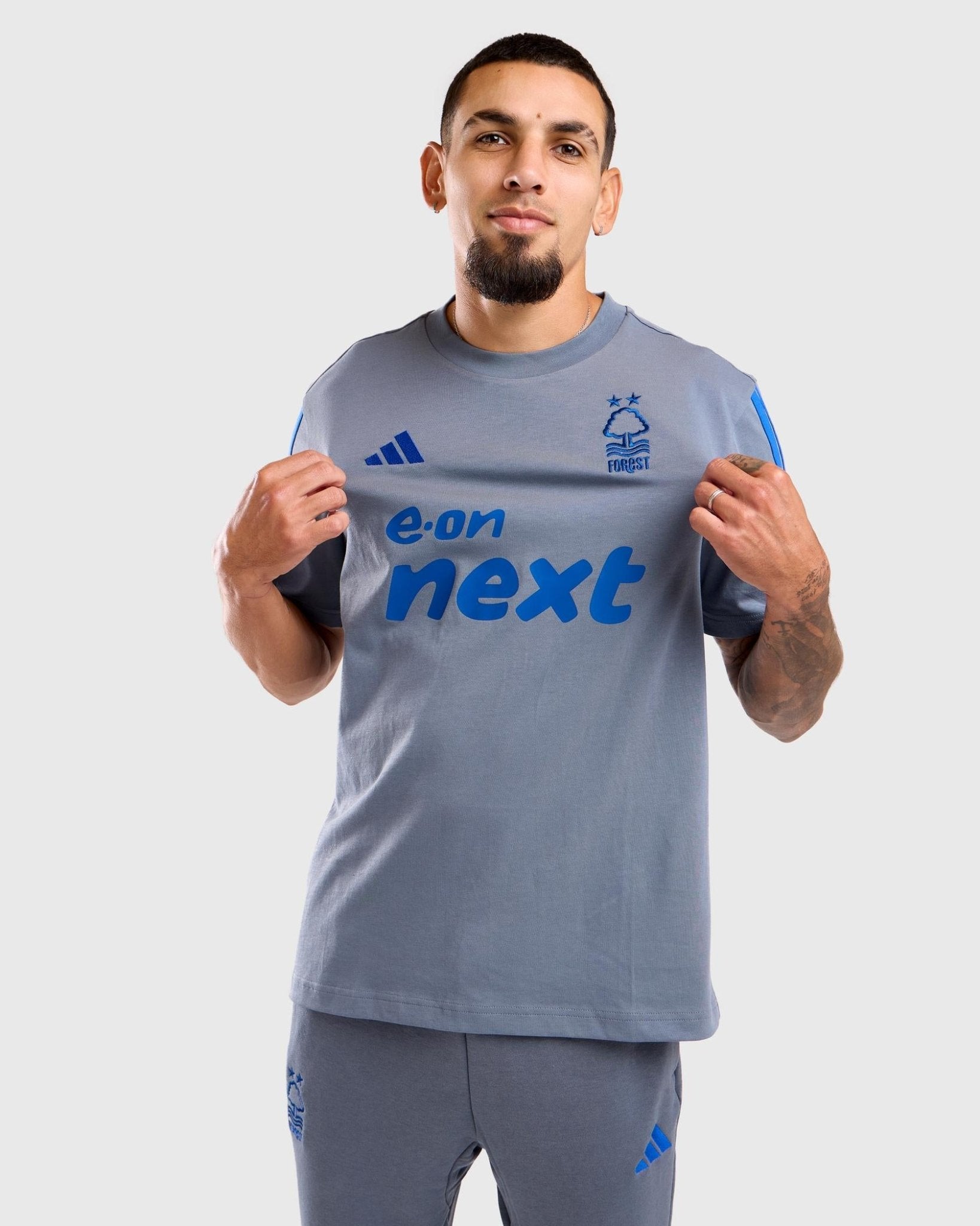 Футболка Nottingham Forest NFFC 26/27 Grey Coaches Leisure