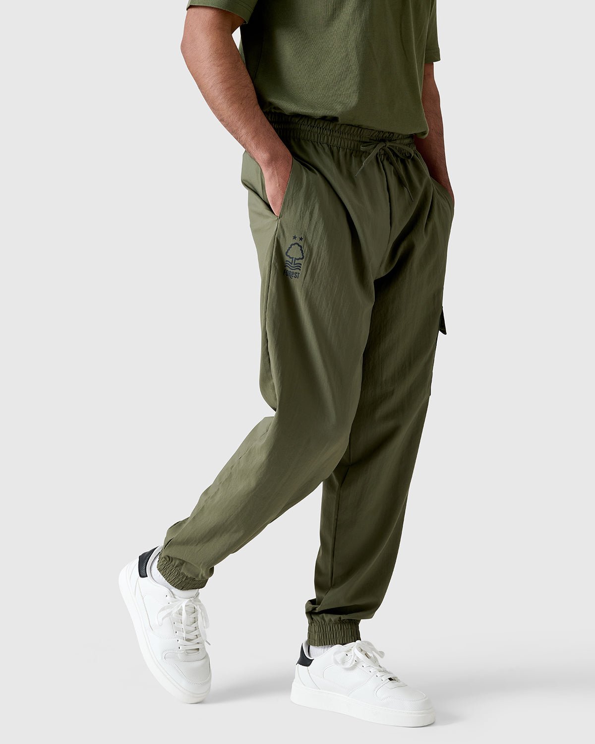 Брюки Nottingham Forest NFFC Adidas Small Logo Olive Cargo