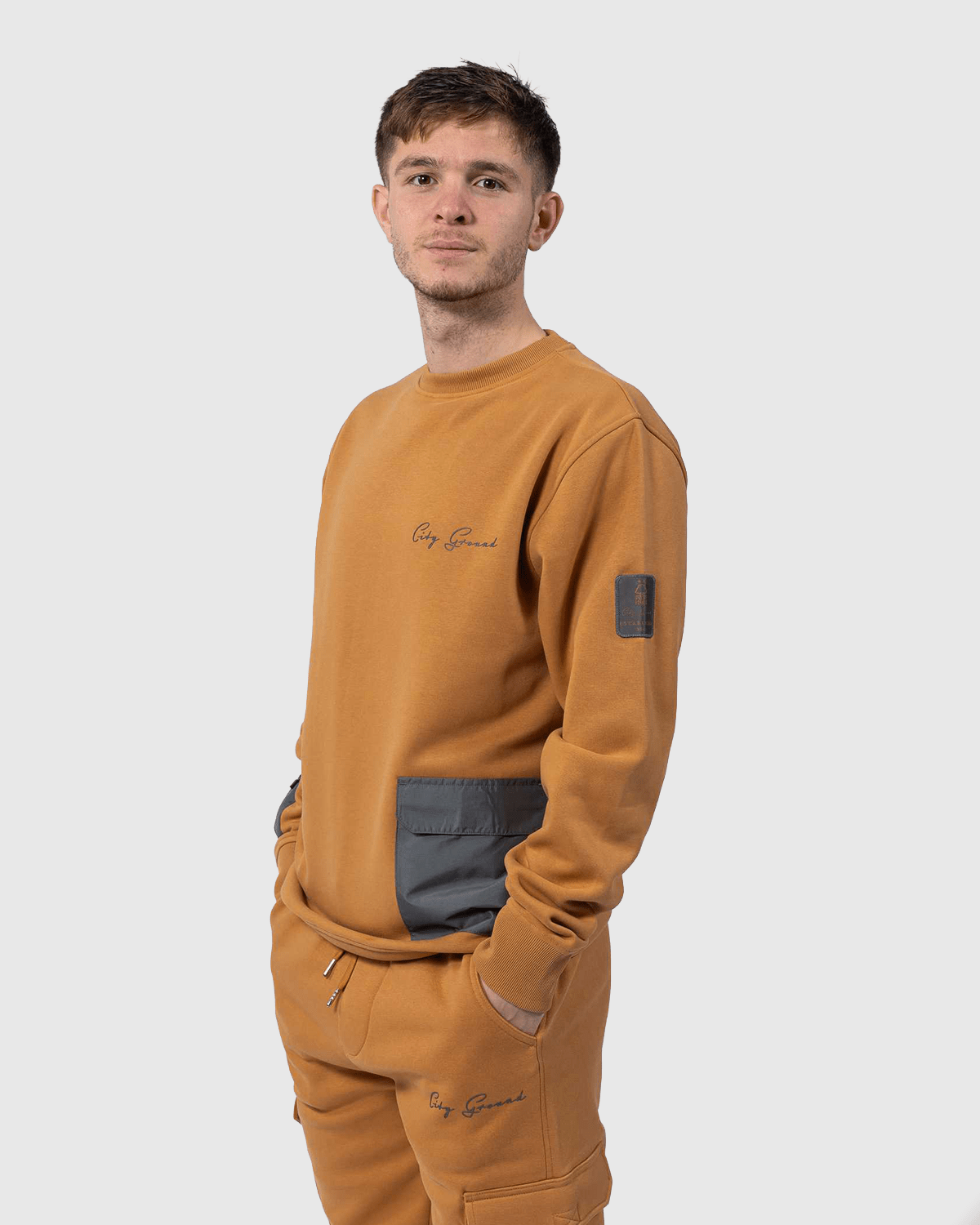 Свитшот Nottingham Forest NFFC City Ground Brown