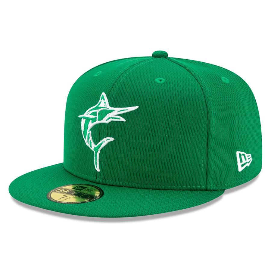 Miami Marlins New Era 2021 St. Patrick's Day On Field 59FIFTY Fitted Hat - Kelly Green