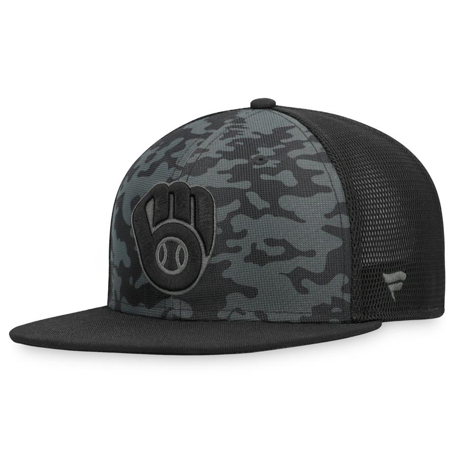 Milwaukee Brewers Fanatics Branded Camo Mesh Snapback Hat - Black