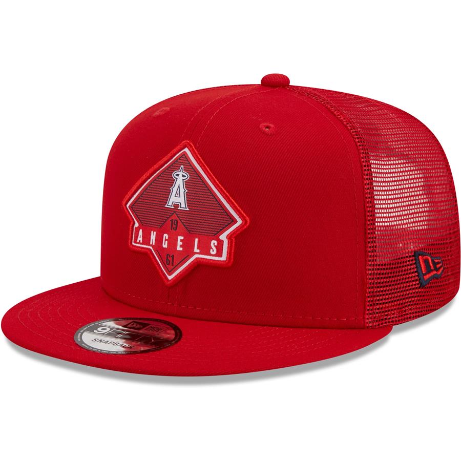 Los Angeles Angels New Era Camper Trucker Snapback Hat - Red