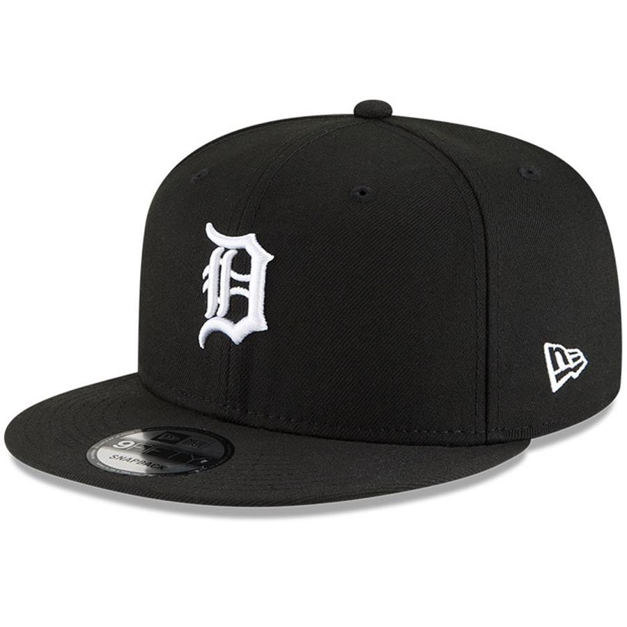 Detroit Tigers New Era 9FIFTY Snapback Hat - Black