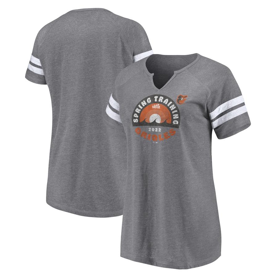 Baltimore Orioles Fanatics Branded Women's 2022 MLB Spring Training Grapefruit League Spring Retro Raglan Tri-Blend Notch Neck T-Shirt - Heathered Gray