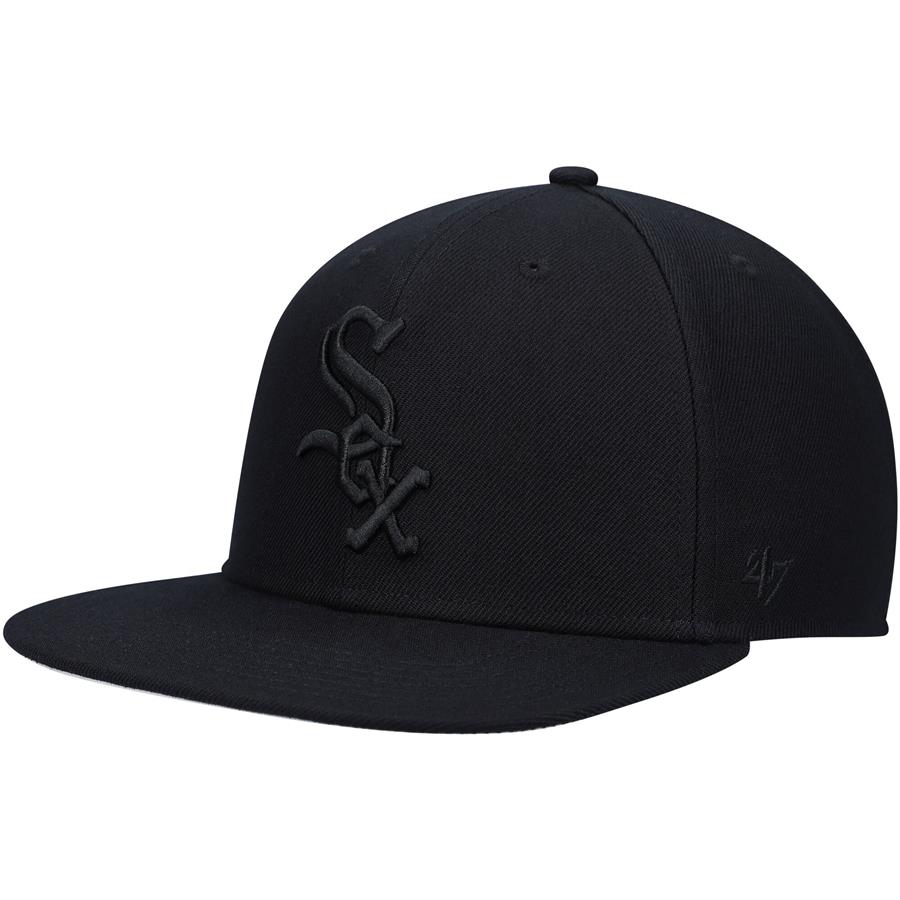 Chicago White Sox '47 Black on Black Captain Snapback Hat